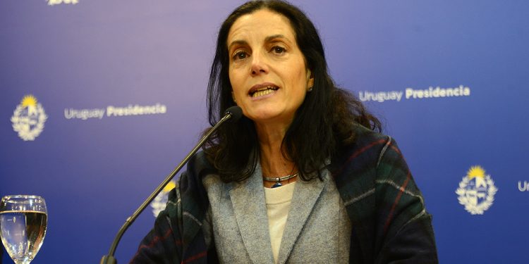 Analistas rebajan a 0,35% crecimiento de la economía uruguaya en 2023