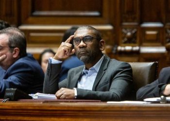 Ortuño renunció a OSE para apoyar a Orsi y pidió que se comparen los gobiernos del FA y el actual