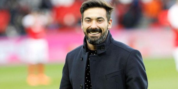 Ezequiel «Pocho» Lavezzi fue herido en un confuso episodio