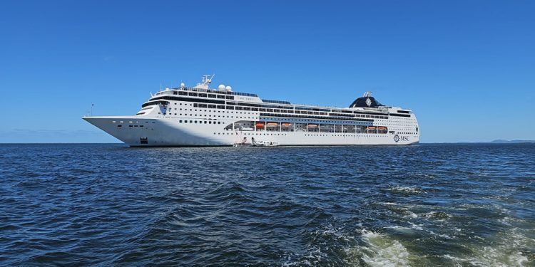El crucero MSC Lirica ya está en Punta Del Este
