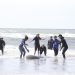 Más de 50 jóvenes en situación de discapacidad disfrutaron del Surf Inclusivo