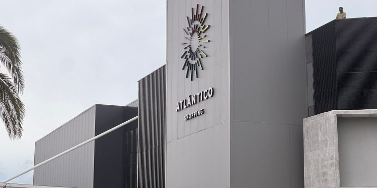 Nuevo centro comercial generará cerca de 500 puestos laborales estables en Maldonado