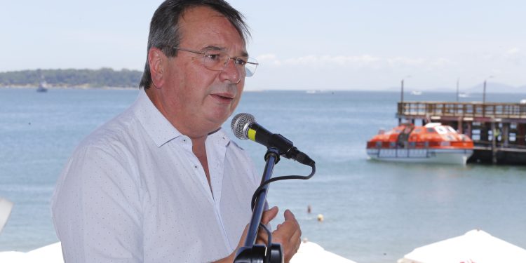 Falero: «Tenemos la necesidad de mejorar el Puerto de Punta del Este»