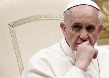 Francisco analiza viajar a Argentina «en la segunda parte del año»