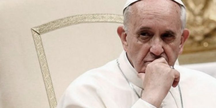 Francisco analiza viajar a Argentina «en la segunda parte del año»