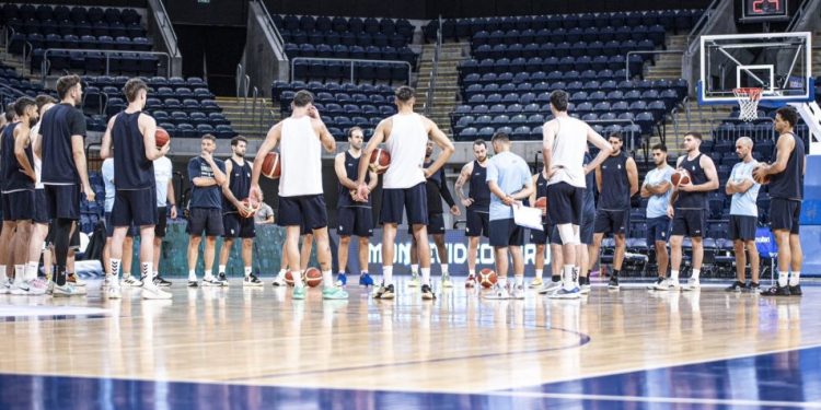 Uruguay enfrenta a Panamá por la AmeriCup