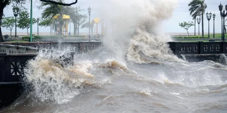 Argentina: alerta por crecidas del Río de la Plata que podrían superar los tres metros de altura