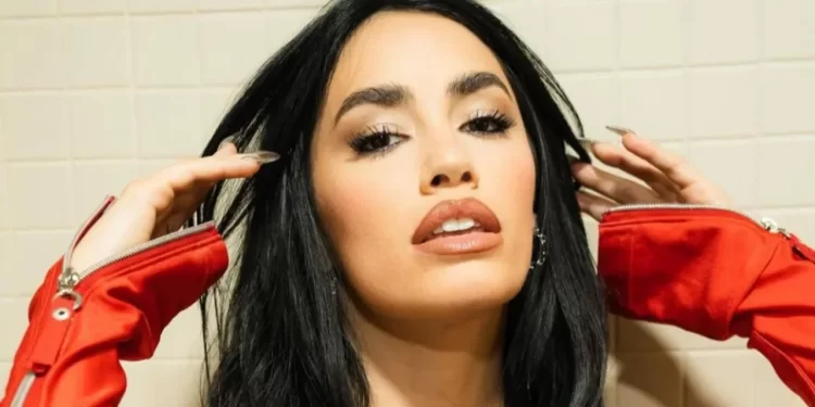 Lali Espósito le respondió a Milei: «La información falsa vuelve su discurso injusto y violento»