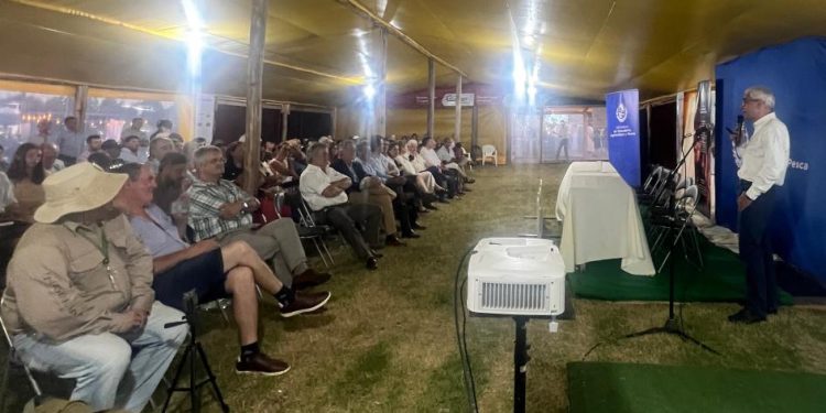 Con gran participación de público finalizó una nueva Expo Avícola