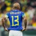 Condenaron al futbolista Dani Alves a 4 años y medio de prisión por abuso sexual