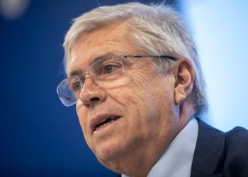 Tabaré Viera deja el Ministerio de Turismo el 11 de marzo y próximo ministro será colorado y de su sector