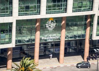 Varios ministros dejan sus cargos para dedicarse a la campaña electoral