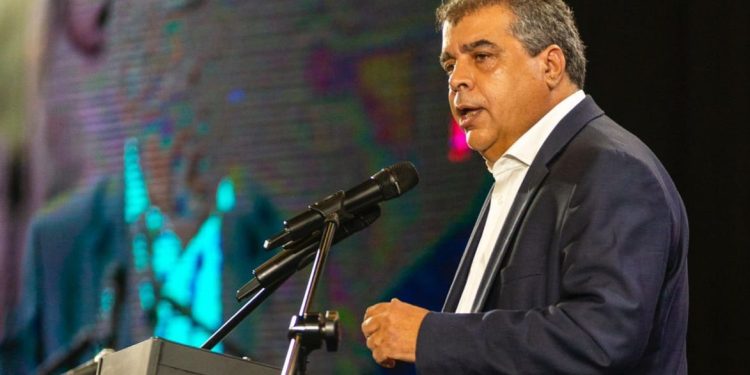 Con la mira puesta en mantener el gobierno Blás cruzó al F.A: lo acusó de sembrar odio y tristeza
