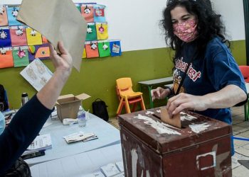 Encuesta de Factum muestra ventaja para la coalición gobernante