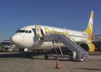 Brasil y Argentina acuerdan política de cielos abiertos para ampliar oferta de vuelos