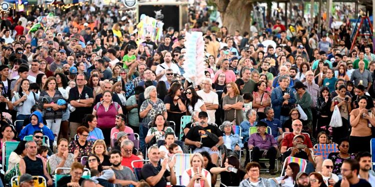 30 mil personas asistieron a la Fiesta de la Cerveza del Arroyo Solís Chico