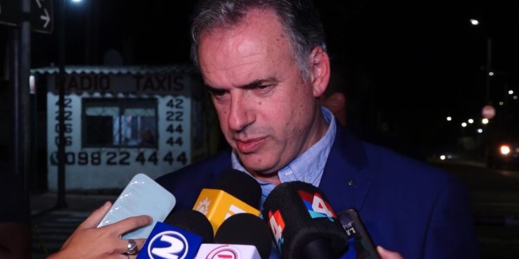 Orsi pide pensar en solución para Punta Ballena, habla de internas obligatorias y señala que el FA debe vencer en junio