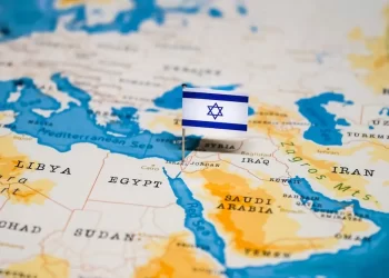 Israel analiza opciones de respuesta a ataque de Irán, reportan medios