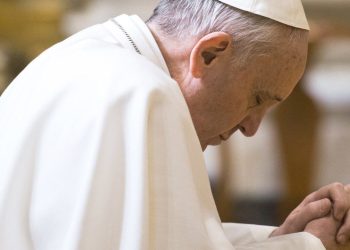 Papa Francisco en un dramático llamado por la paz; pide detener acciones y evitar escalada mayor