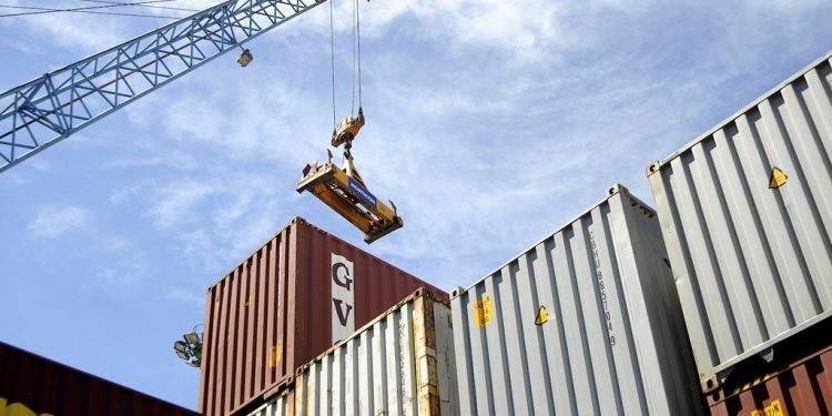 Exportaciones uruguayas caen 2 % en primer trimestre
