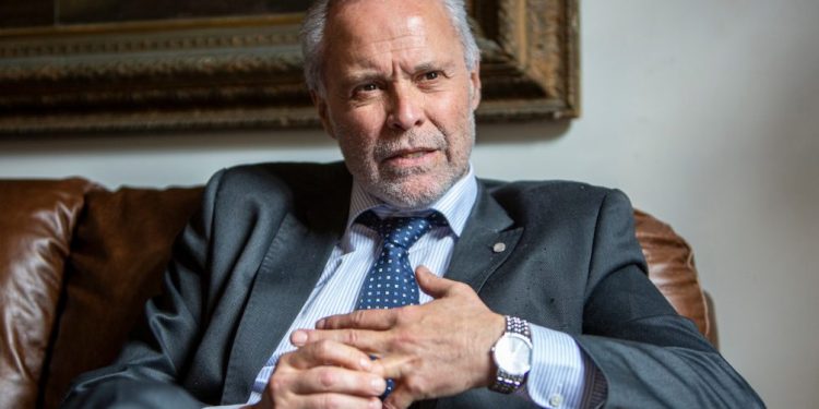 Renunció Iturralde a la presidencia del Directorio del Partido Nacional