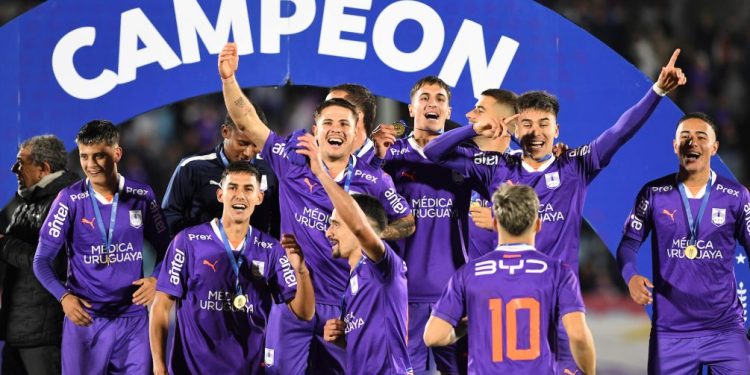 Defensor Sporting bicampeón de la Copa Uruguay