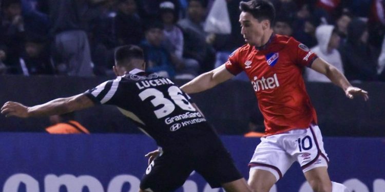 Nacional perdió 2:1 con Libertad por Copa Libertadores