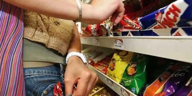 Atraparon a una mujer que robaba en comercios de Punta del Este