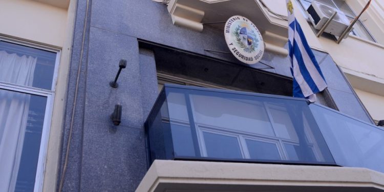 Pit Cnt anuncia acciones legales tras incidentes en el MTSS