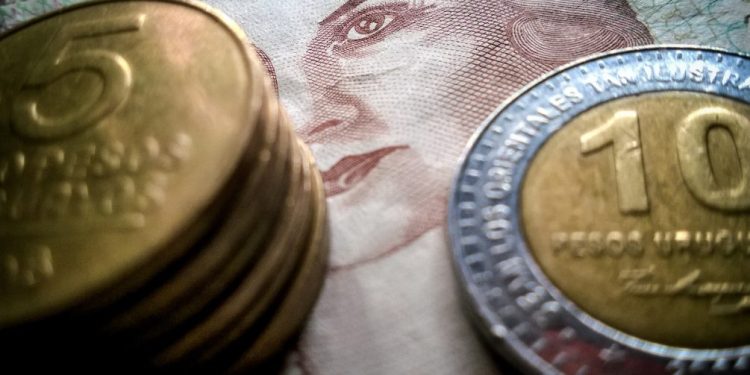 Cuesta Duarte: Los salarios sumergidos en 2023, 100.000 “veinticincomilpesistas” más que en 2019