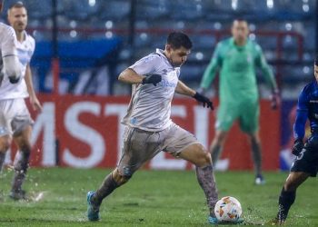 Peñarol deberá esperar hasta el sábado para conocer a su rival