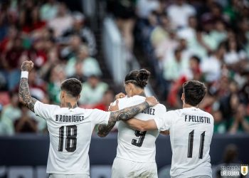 Uruguay vapuleó a México en la previa de la Copa América