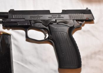 Policía realizó allanamientos en Maldonado y detuvo a dos delincuentes altamente armados