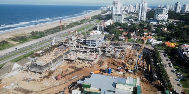 Obra en Hotel San Rafael está llegando al último piso y avanza a buen ritmo