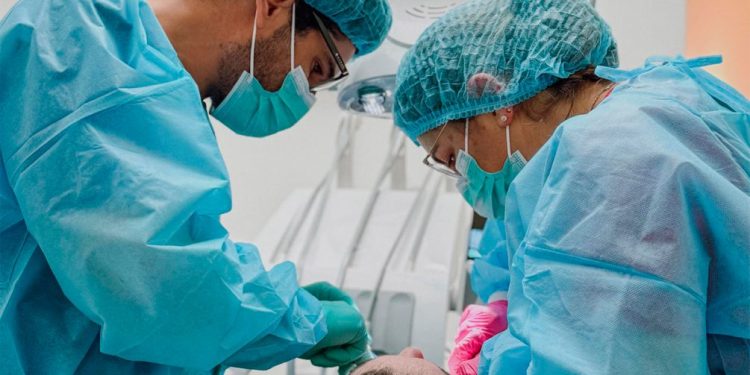 17 mil personas son diagnosticadas con cáncer en Uruguay, según FNR