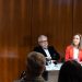 Bancos y administradoras de crédito presentan un programa voluntario de reestructuración de deudas