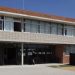 Robaron el arma de reglamento de un policía, tras atracarlo con un fierro en el portón del Liceo N°6