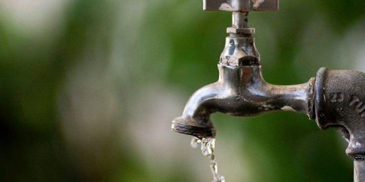 Servicio de agua se verá afectado este martes 16 en zona de Maldonado