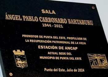 Homenajearon a Ángel Pablo Carbonaro en el Municipio de Punta del Este