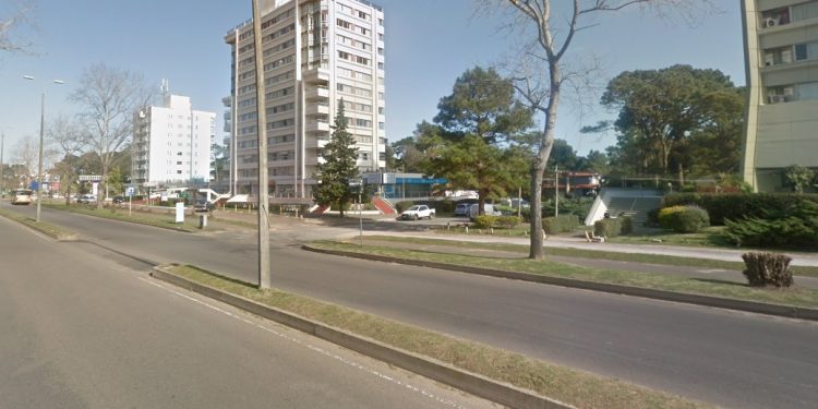 A prisión un hombre que se quiso llevar comestibles y prendas de vestir en un comercio en Punta del Este