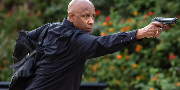 La película con Denzel Washington, llena de acción, que conquistó Netflix