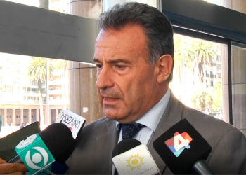 Daniel Salinas descarta regresar a la política pese a propuesta de Cabildo Abierto