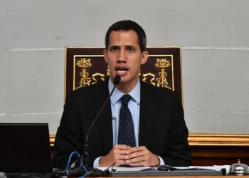 Juan Guaidó: “¿Hasta cuándo es el límite de tiempo para que Maduro presente las actas?¿hasta que las forje?”