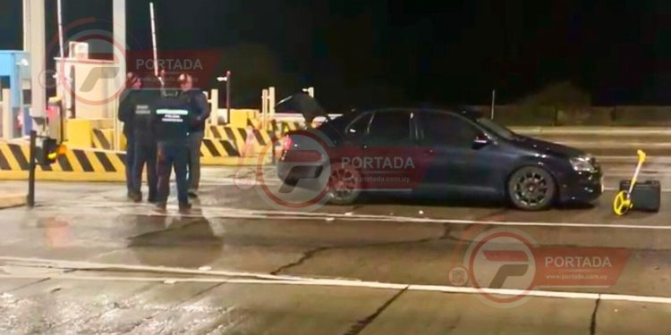 Operativo policial en el peaje Solís: tres sujetos con abundantes antecedentes penales fueron detenidos