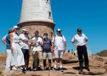 Isla de Lobos; Medina lamentó que el patrimonio se tenga que mostrar en fotos y cuestiona decisiones de escritorio