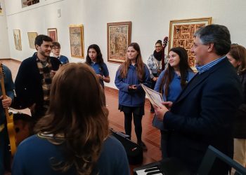 El Municipio de Punta del Este vivió una jornada de canto con niños, fomentando educación en valores