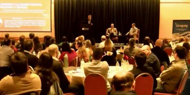 Enjoy recibió a dirigentes políticos de todo el país en el marco de +Uruguay