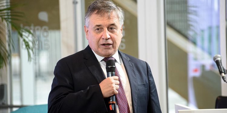 Canciller de la República lamentó que la empresa JetSmart deje de operar en Uruguay