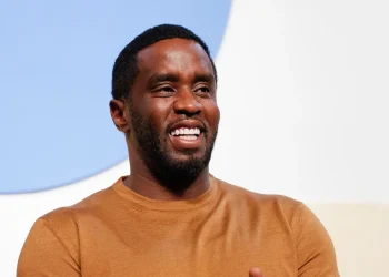 Quién es Sean «Diddy» Combs, el rapero acusado de organizar fiestas sexuales con famosos en Hollywood