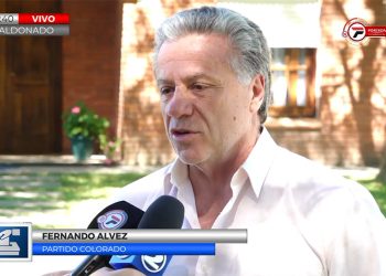 Votó Fernando Álvez del P.C. y destacó el cambio en paz impulsado por Sanguinetti hace 40 años